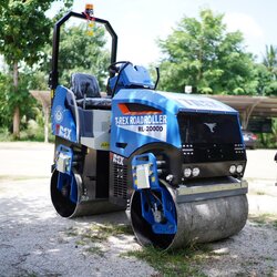 รถบดดินนั่งขับล้อเหล็กเอวอ่อน ทีเร็ก T-REX RL2000D 2 ตัน แรงบดอัด 30KN เครื่องยนต์ดีเซล 3 สูบ หม้อน้ำ