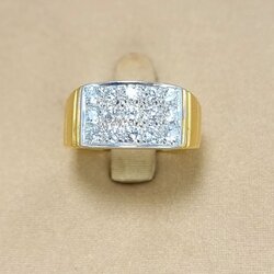 🚫ปิดการขาย(SoIdOut)🚫แหวนทองคำ 18K เพชรเกสร 5 ตัง 15 เม็ด รวม 75 ตัง น้ำ 97-99 ความสะอาด vvs-vs ไซส์ 54 หน้ากว้าง 8.5 มิล น้ำหนัก 6.44 กรัม ราคา 18500.-(Net)