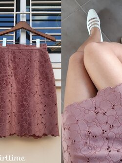 กระโปรงทรงเอสั้นผ้าลูกไม้สีชมพูอมม่วง