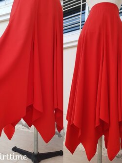 กระโปรงหางปลาสีแดง (Vintage Skirt)