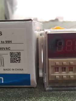 เครื่องตั้งเวลาสลับเปิดปิด OMRON รุ่น DH48S-S 24v