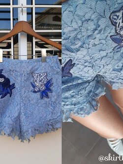 กางเกงขาสั้นลูกไม้สีฟ้าอมเทา แบรนด์ Sretsis