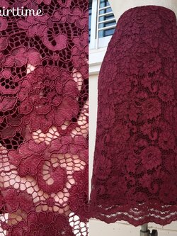 กระโปรงผ้าลูกไม้สีแดงเบอร์กันดี แบรนด์ GU