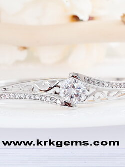 DIAMOND 18K WHITE GOLD BRACELET