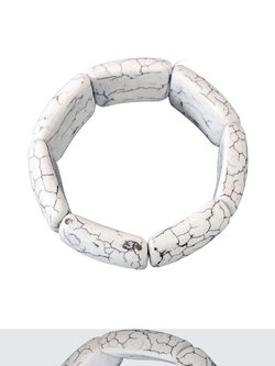 G 200116 สร้อยข้อมือ หินทรงสี่เหลี่ยมใหญ่ ราคาเช่า 30 บาท ต่อ 1 วัน