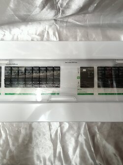 Schneider S9HCL18X4R63 ตู้คอนซูมเมอร์ยูนิตสแควร์ บัสบาร์แยก พร้อมเมนกันดูด (8+4 ช่อง รุ่นกันดูด 63A) Consumer Unit SPIT