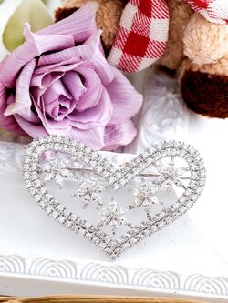 DIAMOND BROOCH 18K WHITE GOLD เข็มกลัดเพชร ทอง 18K Pre-order