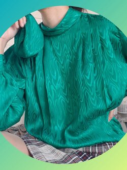 เสื้อคอเต่าวินเทจสีเขียว