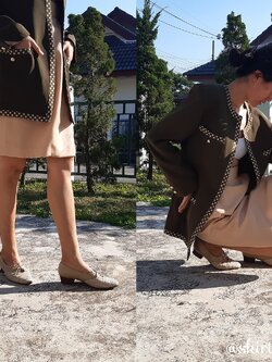 เบลเซอร์สูทสีเขียวขี้ม้า กุ๊นขอบผ้าลายจุด