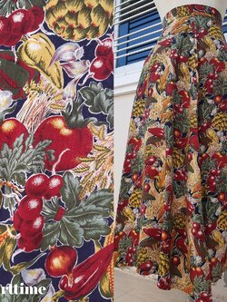 กระโปรงวินเทจลายผลไม้ (Vintage skirt)