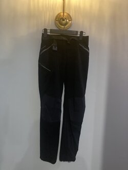 G 220659 กางเกงขายาวหญิง ราคาเช่า 50 บาท ต่อ 1 วัน