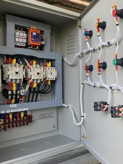 ตู้ควบคุมปั๊มน้ำระบบ 40 Hp 380 v ( star delta ) ทำงานร่วมกับระบบลูกลอยไฟฟ้า220V