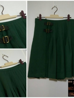 กระโปรงสีสัน