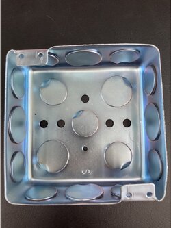 บล็อกเหล็ก สแควบ๊อกซ์เหล็กตื้น ขนาด 4x4 10อัน บ๊อกเหล็กฝั่งหน้ากากฝาไฟฟ้า บีอกฝั่งผนังสำหรับใส่หน้ากากไฟฟ้า