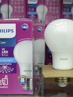 Philips หลอดไฟฟิลิปส์ LED Bulb MyCare 4W A60 E27 แสงขาว Daylight ออกบิลภาษีได้