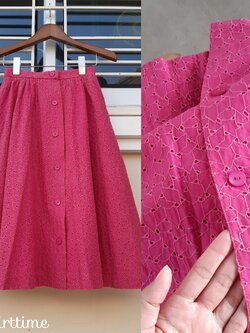กระโปรงวินเทจทรงเอบานสวยสีชมพู งานกระดุมหน้าหายาก แบรนด์ LOUIS JOONE