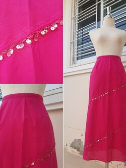 กระโปรงญี่ปุ่นทรงเอสีชมพูสด