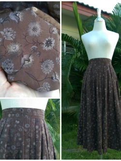 กระโปรงสีน้ำตาลลายดอกไม้