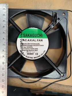 พัดลม พัดลมติดตู้ 4.5 นิ้ว AC 220V 12เซน RACK FAN Cooling Fan ตัวขอบพัดลมเป็นเหล็ก ระบายความร้อน Black ใช้ไฟบ้าน ขนาด 120X120X25mm