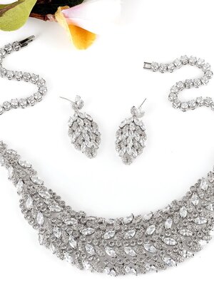 DIAMOND 18K GOLD NECKLACE EARRING สร้อยคอ ต่างหู เพชร ทอง 18K Pre-order