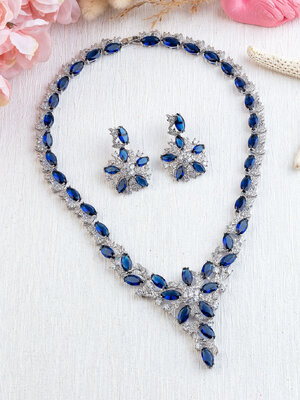 BLUE SAPPHIRE DIAMOND 18K WHITE GOLD NECKLACE EARRING สร้อยคอ ต่างหู ไพลิน ล้อมเพชร ทอง 18K Pre-order