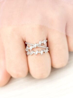 DIAMOND 18K WHITE GOLD RING แหวน เพชร ทอง 18K Pre-order