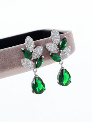 Natural Emerald Diamond Gold Earrings ต่างหู มรกตแท้ เพชรแท้ ทองแท้ 9K, 18K มีใบเซอร์ GIA💎