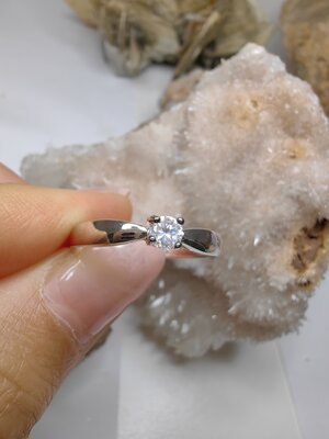 แหวนเพชร CZ เงินแท้ 92.5% Cubic Zirconia 925 Sterling Silver Ring Size 58