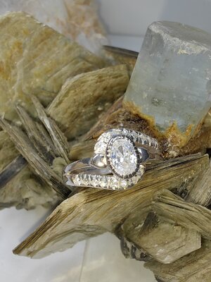 แหวนเพชร CZ เงินแท้ 92.5% Cubic Zirconia 925 Sterling Silver Ring Size 54