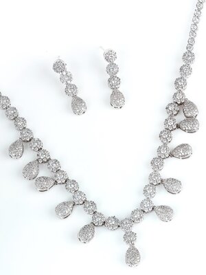 DIAMOND 18K WHITE GOLD NECKLACE EARRING สร้อยคอ ต่างหู เพชร ทอง 18K Pre-order