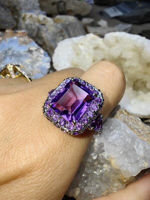 AMETHYST WHITE TOPAZ RING