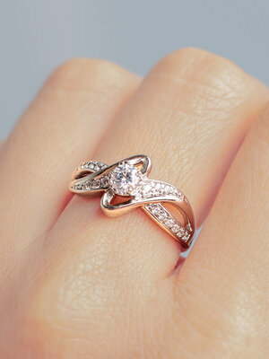 DIAMOND 18K WHITE GOLD RING แหวน เพชร ทอง 18K Pre-order