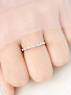 DIAMOND 18K WHITE GOLD RING แหวน เพชร ทอง 18K Pre-order