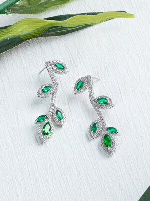 Natural Emerald Diamond Gold Earrings ต่างหู มรกตแท้ เพชรแท้ ทองแท้ 9K, 18K มีใบเซอร์ GIA💎