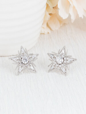 Natural Diamond Gold Earrings ต่างหูเพชรแท้ ทองแท้ 9K, 18K มีใบเซอร์ GIA💎