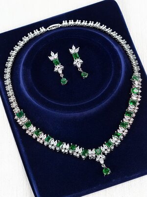 Natural Diamond Emerald Gold Necklace Earrings ชุดเครื่องประดับ เพชรแท้ มรกตแท้ ทองคำแท้ สร้อยคอ ต่างหู 9K, 18K มีใบเซอร์ GIA💎(สั่งทำ)