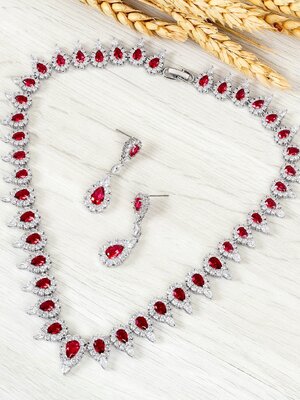 RUBY DIAMOND 18K GOLD NECKLACE EARRING สร้อยคอ ต่างหู ทับทิม ล้อมเพชร ทอง 18K Pre-order