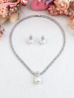 CULTURED PEARL DIAMOND 18K WHITE GOLD NECKLACE EARRING สร้อยคอ ต่างหู ไข่มุก เพชร ทอง 18K Pre-order