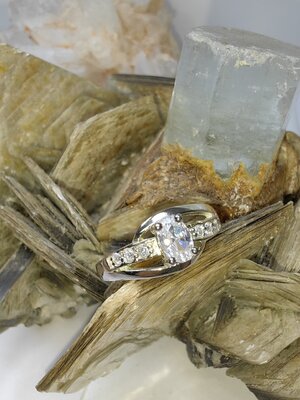 แหวนเพชร CZ เงินแท้ 92.5% Cubic Zirconia 925 Sterling Silver Ring Size 52, 55