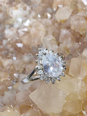 แหวนเพชร CZ เงินแท้ 92.5% Cubic Zirconia 925 Sterling Silver Ring Size 53