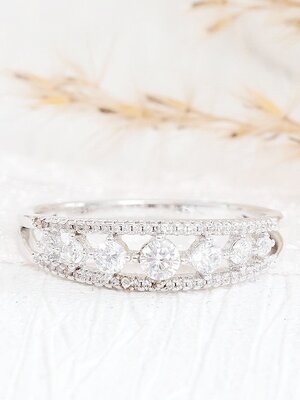 DIAMOND 18K WHITE GOLD RING แหวน เพชร ทอง 18K Pre-order