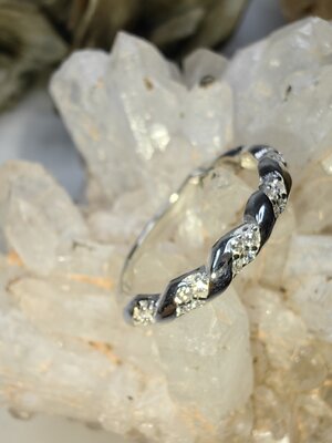 แหวนเพชร CZ เงินแท้ 92.5% Cubic Zirconia 925 Sterling Silver Ring Size 49